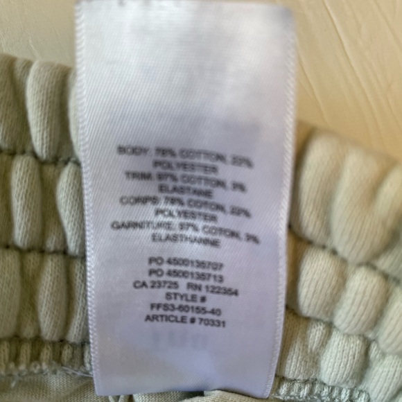 Aritzia TNA Cozy AF Sweatpants - Picture 7 of 10